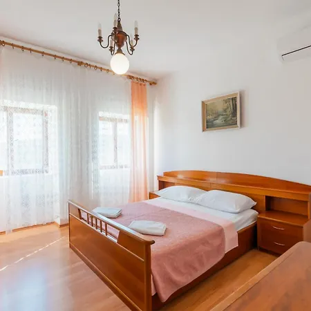 Holiday home Marisan