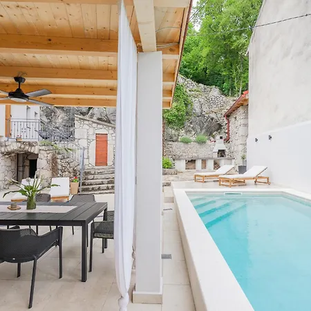 Marisan Сasa de vacaciones Bribir (Primorje-Gorski Kotar)